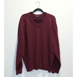 Clan Douglas Men’s Cashmere V-Neck Sweater Size XL Scotland Maroon Quiet Luxury